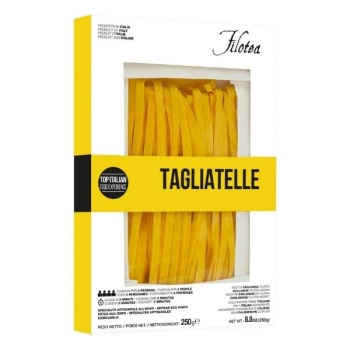 long egg italian pasta, tagliatelle